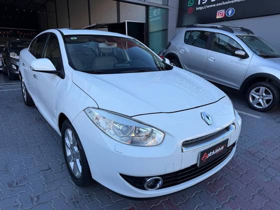 RENAULT FLUENCE 2.0 PRIVILÉGE 16V FLEX 4P AUTOMÁTICO